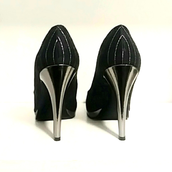Nine West Metallic Pinstripes Dark Gray Fabric Gunmetal Heel & Platform Size 9.5 - Picture 1 of 7
